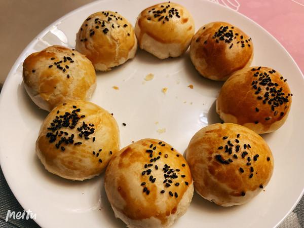 charmaineeeee做的排四个小时队也买不到的鲜肉月饼秘诀是放麻油